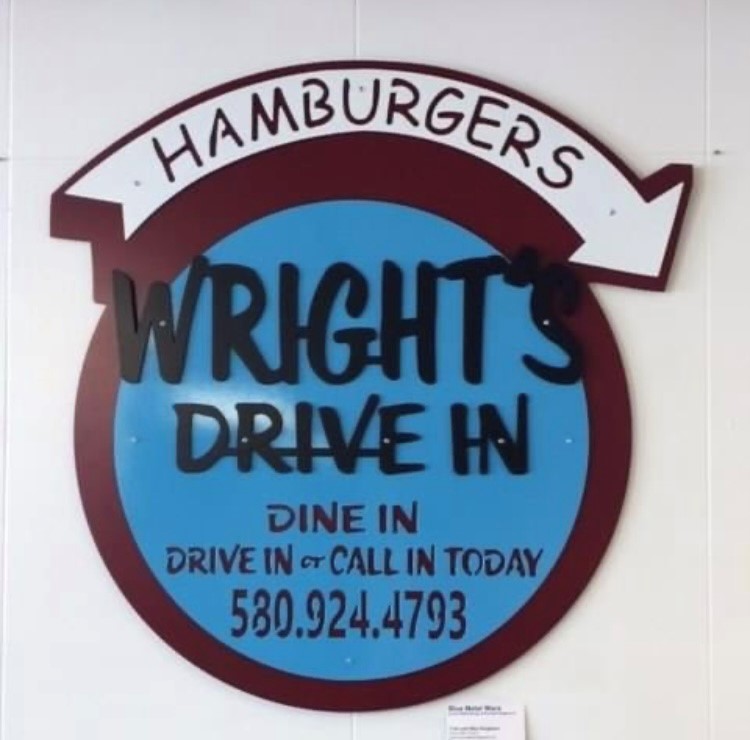 Wright’s Drive In & Diner